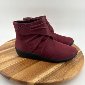 Clarks Cloudsteppers Burgundy Leather Ankle Boots‎ Size 7M Comfort Casual